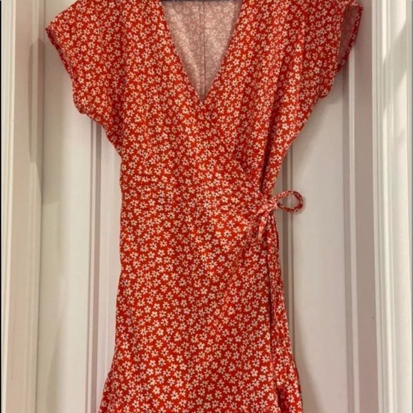 Old navy wrap summer dress - Picture 6 of 6